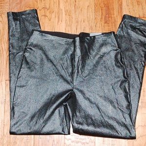 NWT Versona Black Glittery Contemporary Fit Ankle